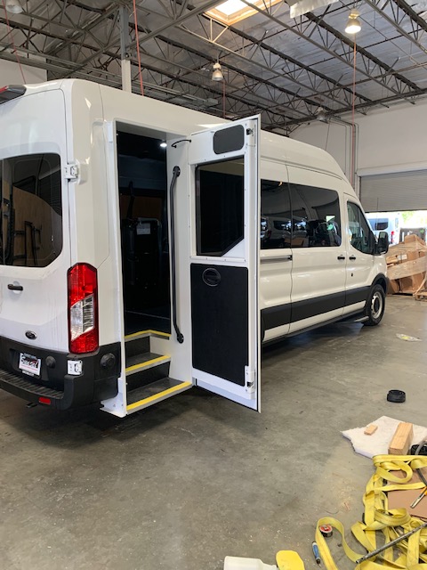 2019 Ford Transit Medium Roof 148WB w/ Rear Entry Door