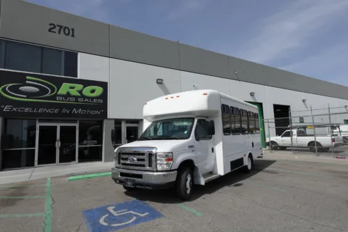 Ford E-350 bus