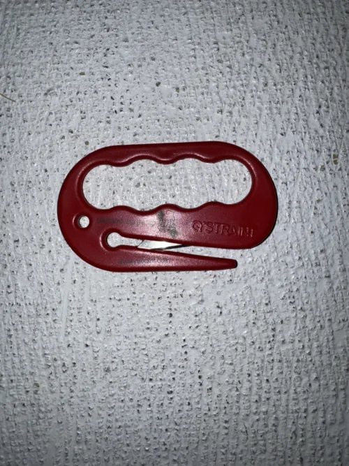 Q5-7590 Emergency Belt Cutter with Velcro Mount